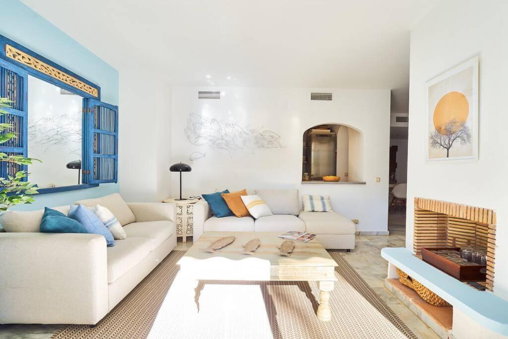 Golden Beach Marbella-primera Linea De Playa Apartment