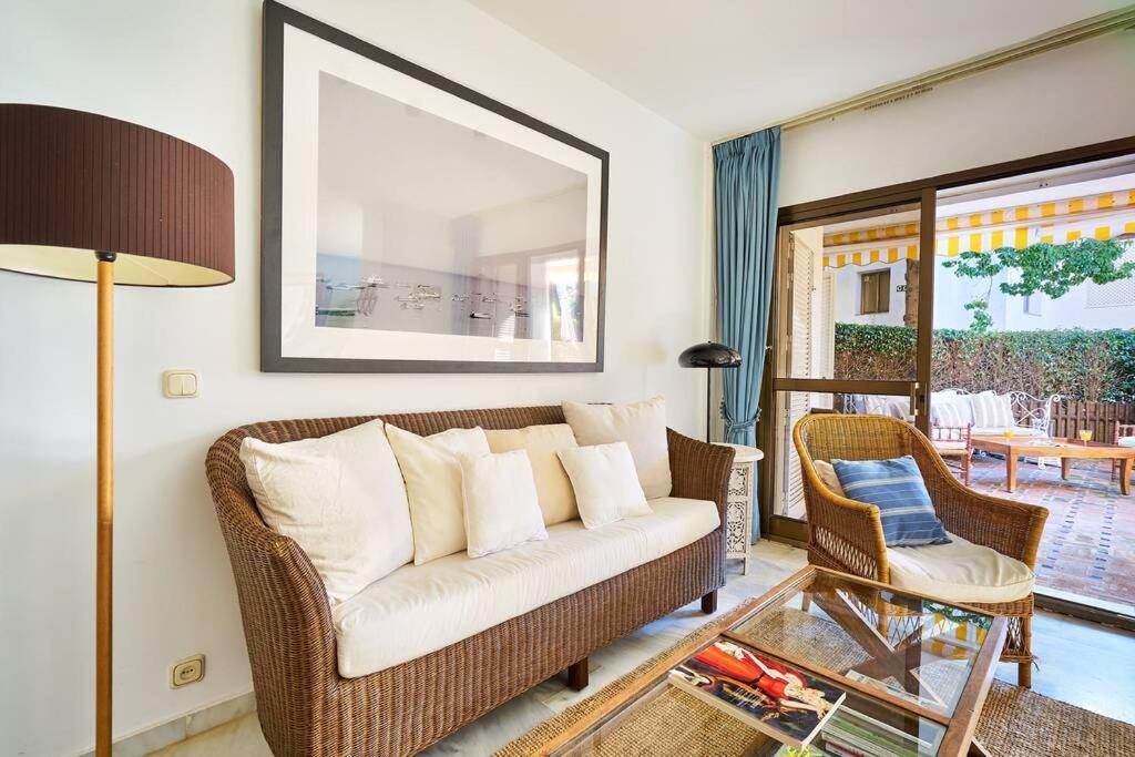 Golden Beach Marbella-primera Linea De Playa Apartment