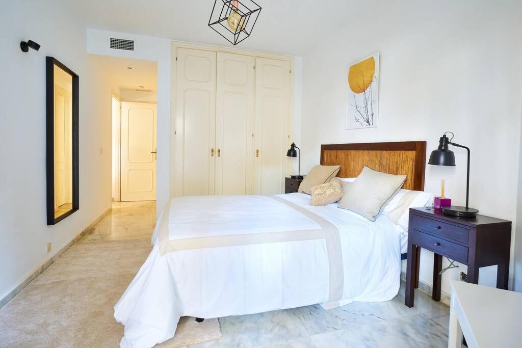 Golden Beach Marbella-primera Linea De Playa Apartment *