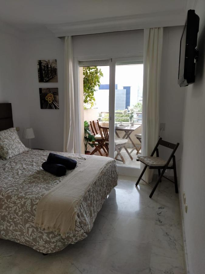 Appartement Cozy & Wonderful Apt. In Marina Banus Residential *