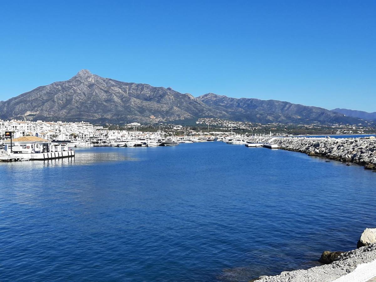 Cozy & Wonderful Apt. In Marina Banus Residential Appartement *