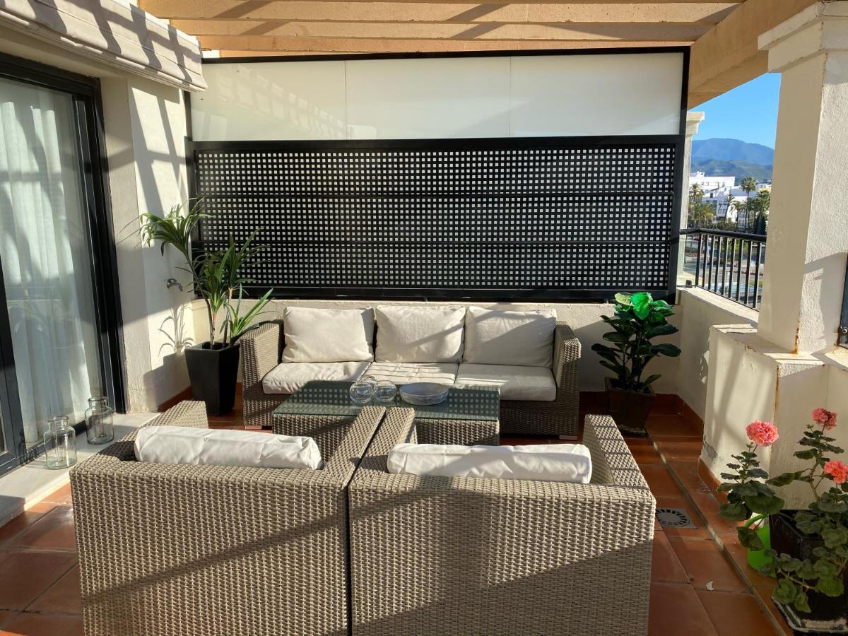 Penthouse With Sea Views In * Marbella