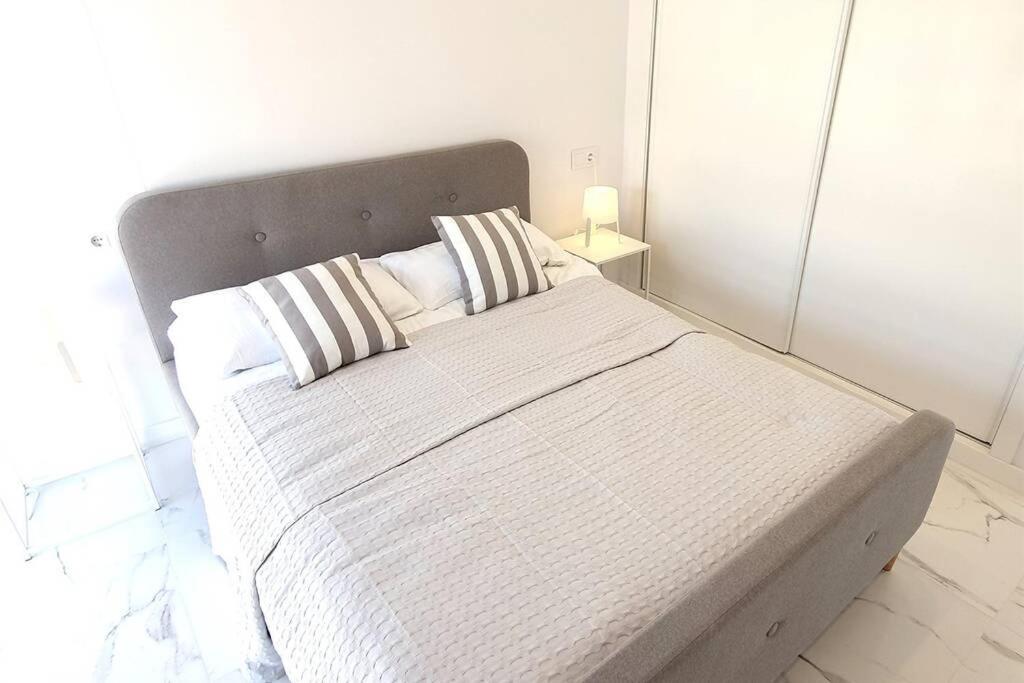 Apartment Skol 645. Exclusive Three Bedrooms With Sea Views