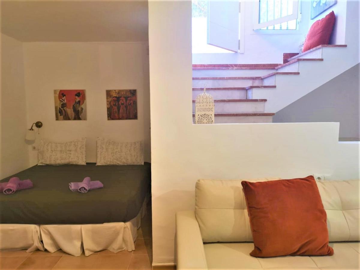 Pialmont House *