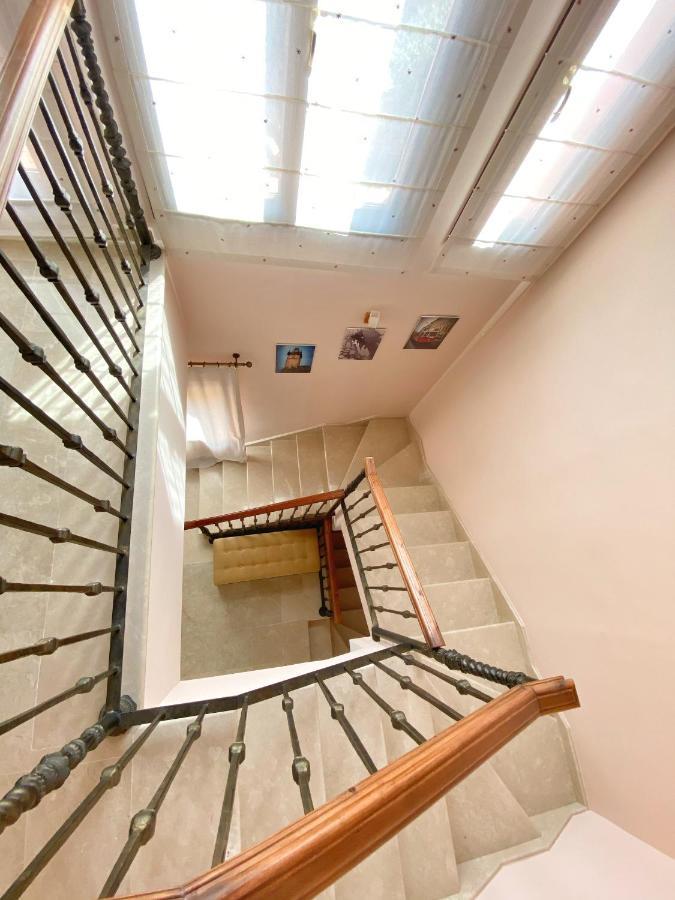 Golden Mile Villa