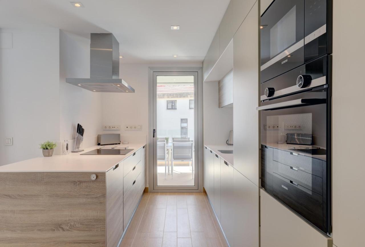 New Modern 3 Bed Puerto Banus
