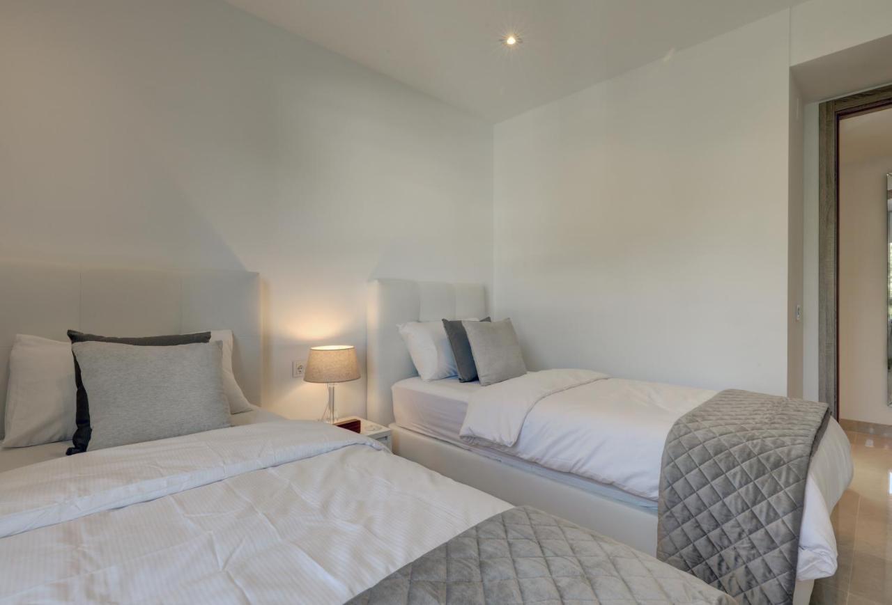 Apartamento New Modern 3 Bed Puerto Banus *