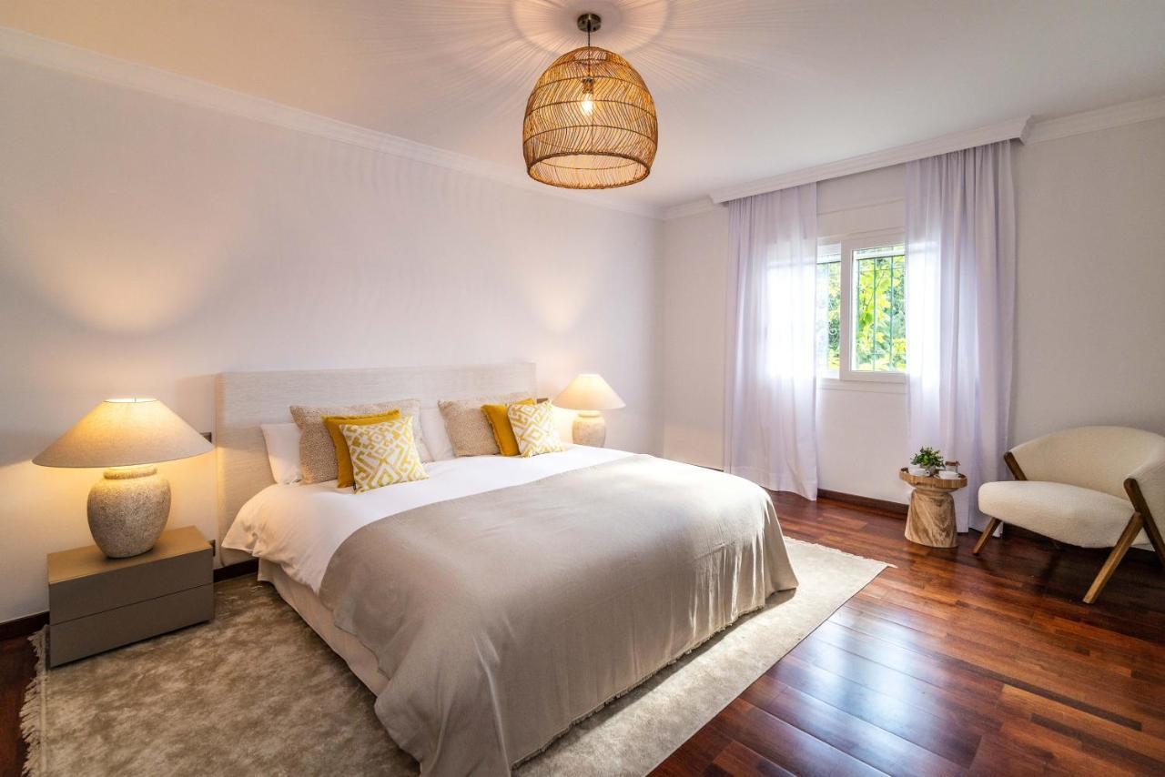 Vacation I Adelfas, Andalusian Style, Private Pool, Sea View Villa