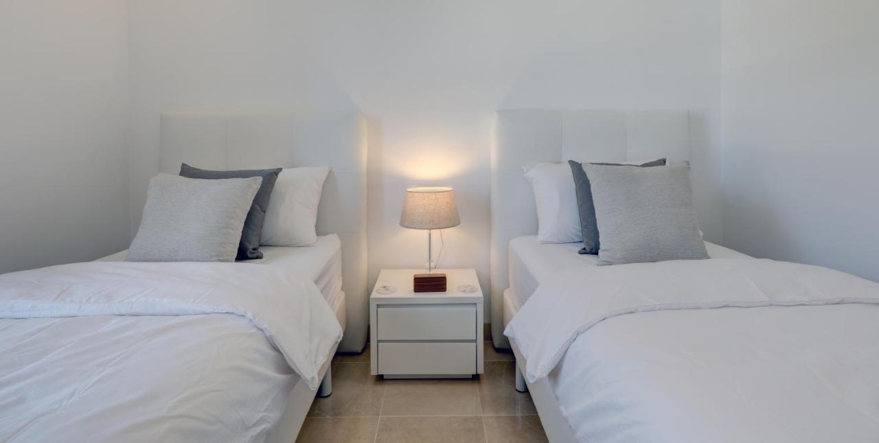 New Modern 3 Bed Puerto Banus Apartamento