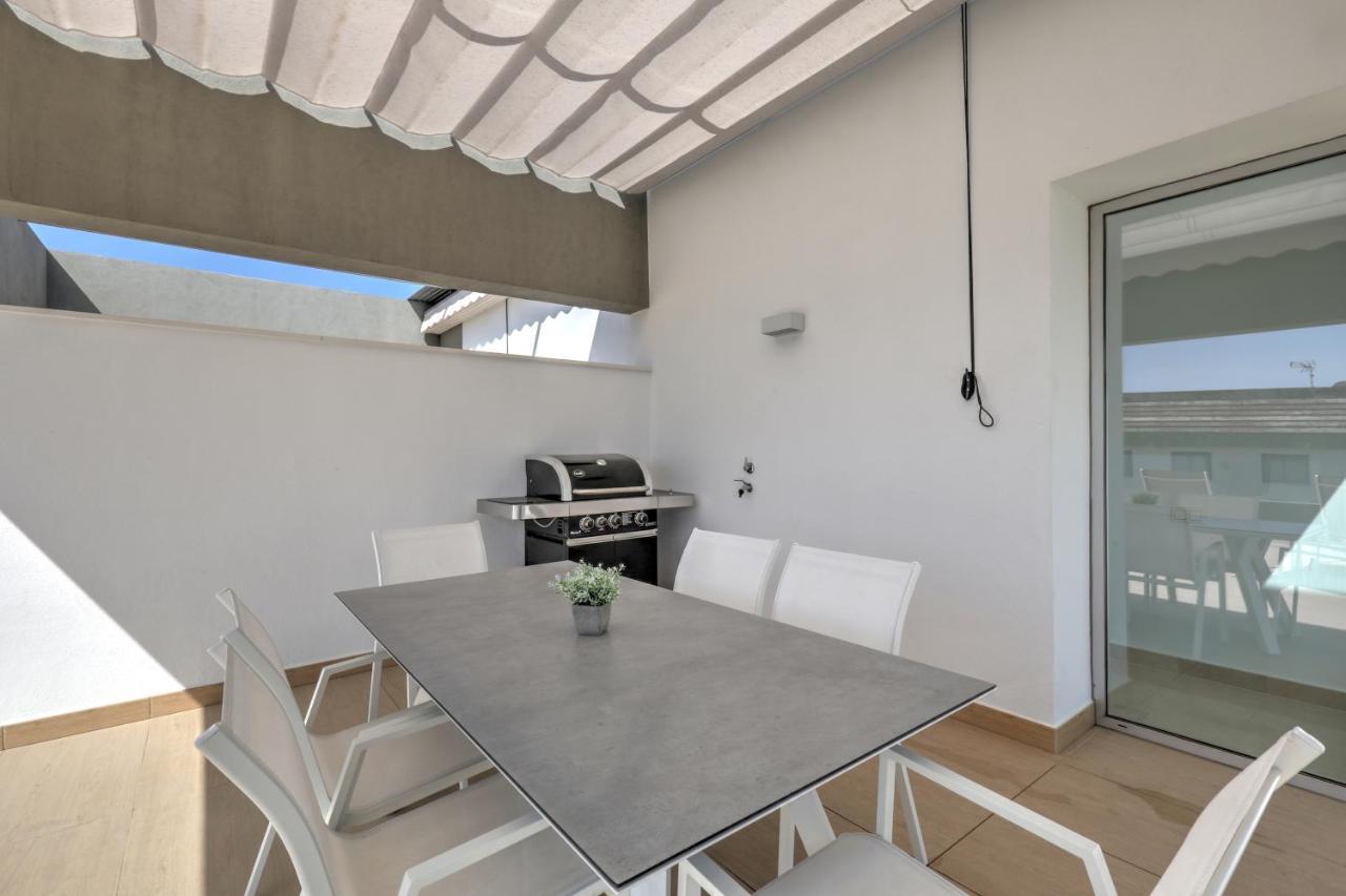 New Modern 3 Bed Puerto Banus Marbella