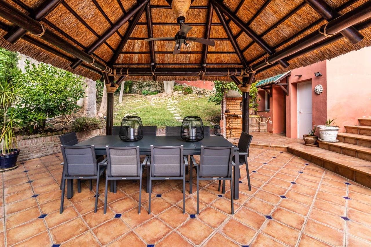 Villa Vacation I Adelfas, Andalusian Style, Private Pool, Sea View Marbella