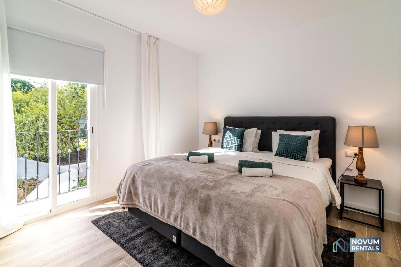 Sierra Park - 18 Newly Renovated With Pool, Gym, Jacuzzi And Padel Apartamento