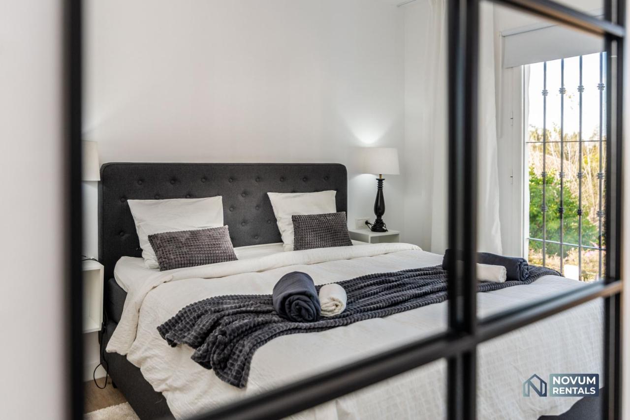 Sierra Park - 18 Newly Renovated With Pool, Gym, Jacuzzi And Padel Apartamento