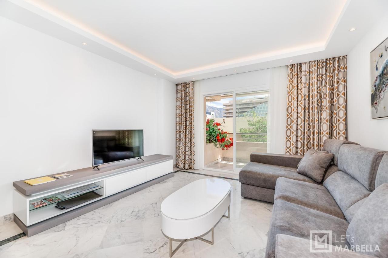 Letsmarbella - New 2br In Puerto Banus - Pool & Parking *