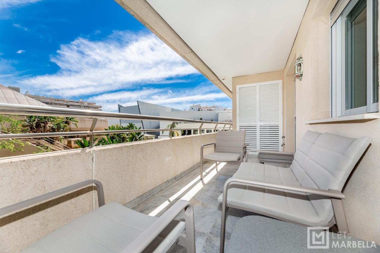 Letsmarbella - New 2br In Puerto Banus - Pool & Parking Appartement Marbella