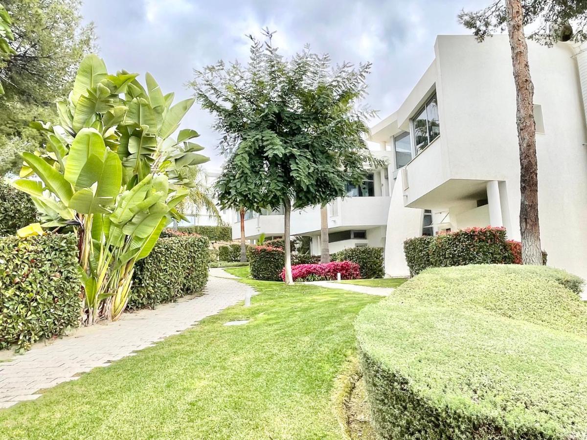 Pousada Modern In Gated Complex Sierra Blanca Marbella