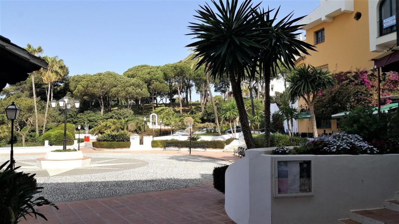 Apartamento G33 Cabopino Marbella