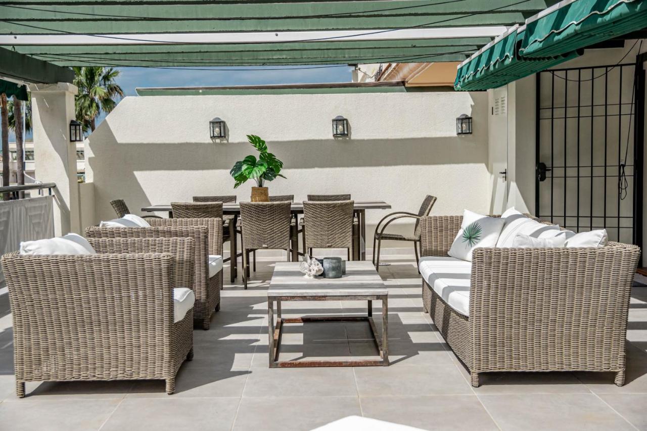 Apartment Sensational And Exotic 3-bedroom Retreat In Nueva Andalucia With A Palm Garden