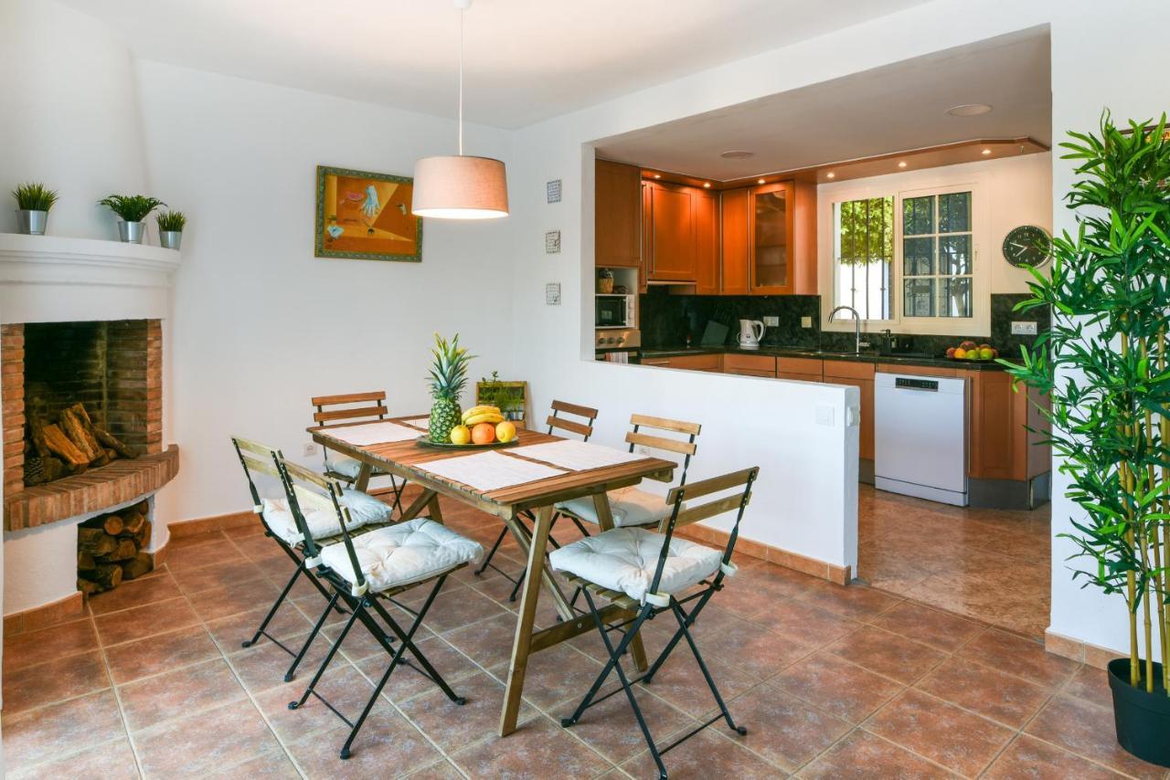 Las Virginias Apartment