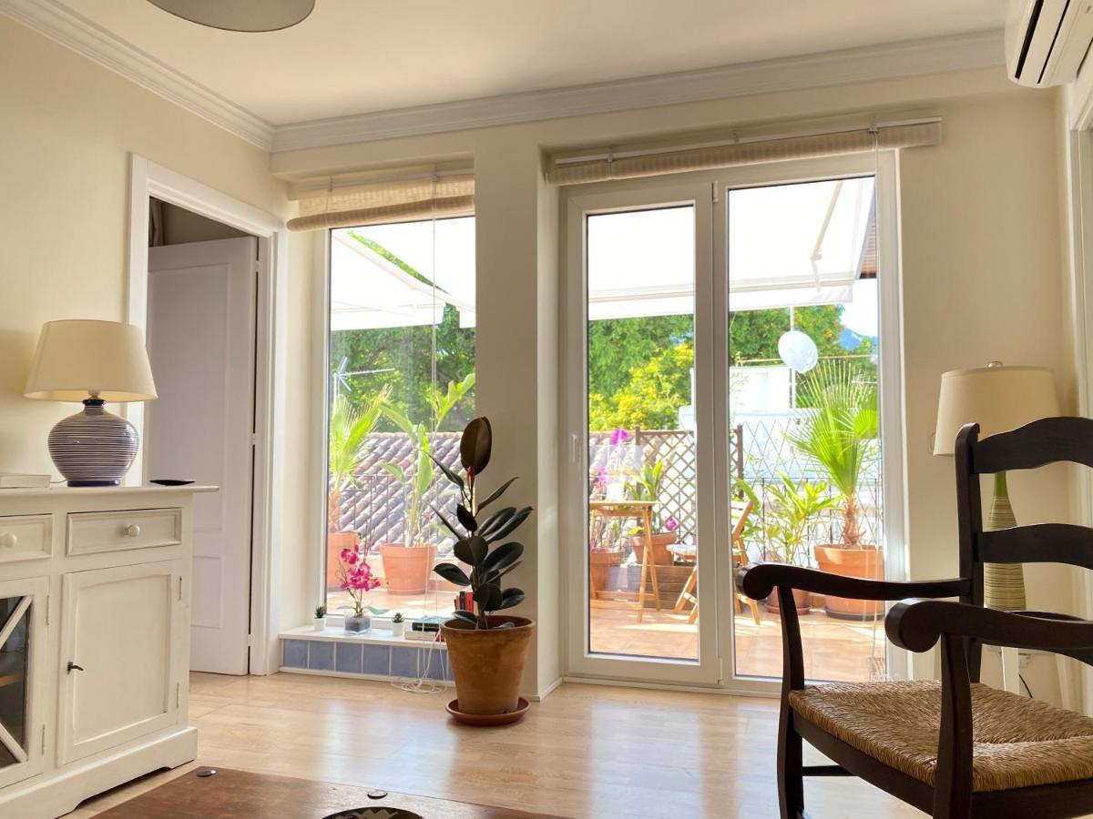 Apartamento Big Terrace Penthouse In Old Town
