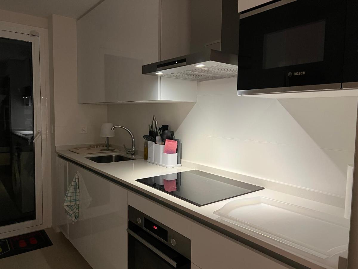 New Build Modern Ap 4 Min Walk To The And Old Town * Marbella