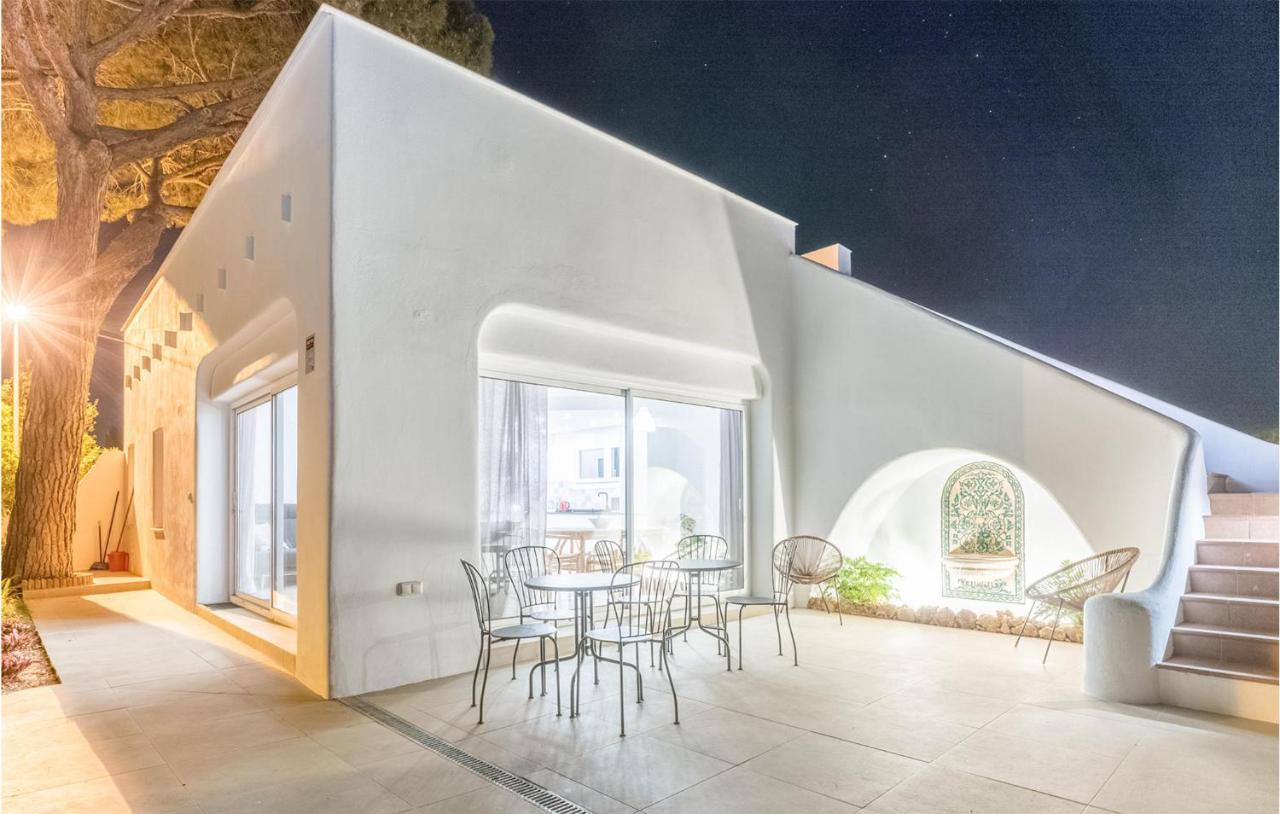 Amazing In With Kitchenette Holiday home Marbella