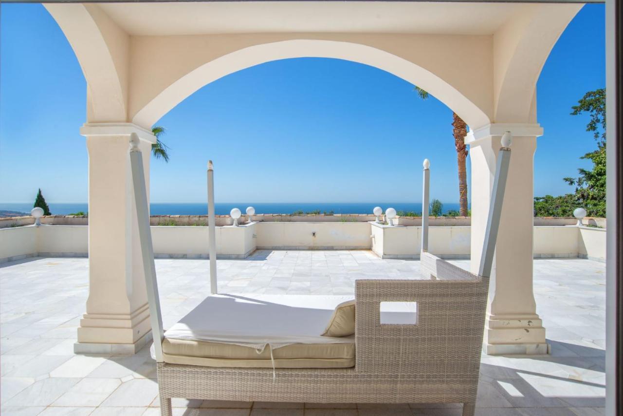 Merinas Asya * Marbella