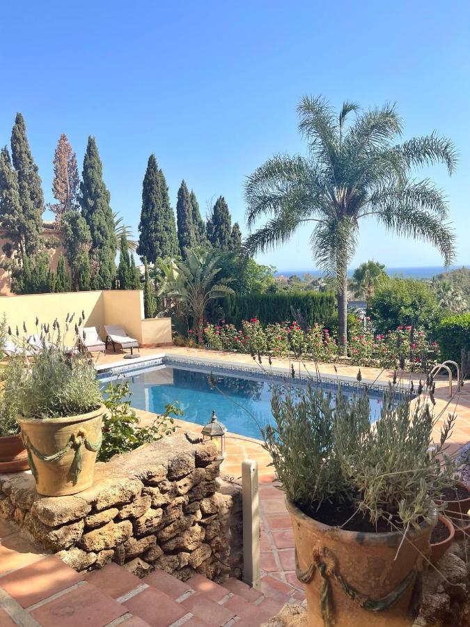 Casa Roca Elviria Villa *