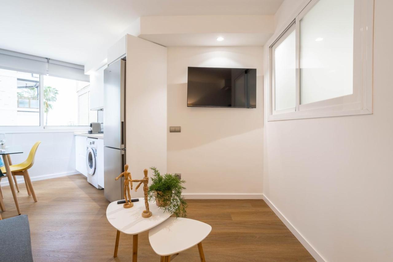 Apartment Oleholidays 2000 Primera Linea De Playa *