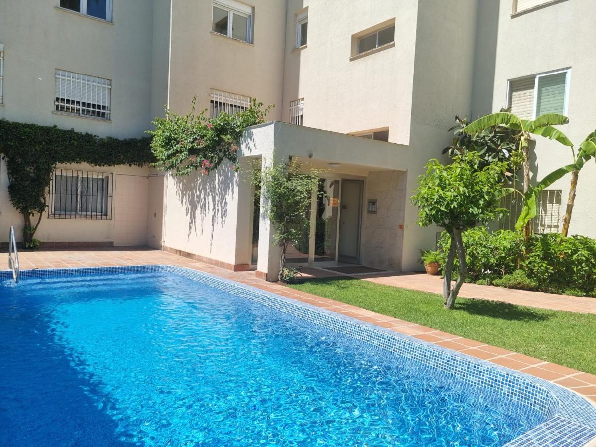 Lets In The Sun Playa Fontanilla Apartment Marbella