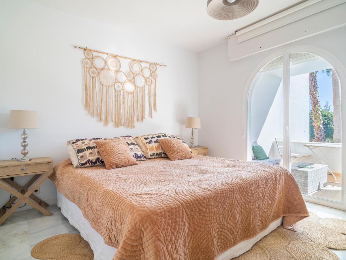 Sanders Beach - Stunning Near Puerto Banus Villa