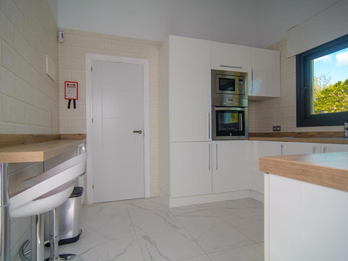 Las Chapas Playa Refurbished Beach Holiday home