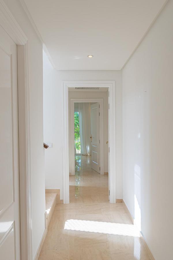 Luxurious Penthouse In Ventura Del Mar Puerto Banus Apartment Marbella