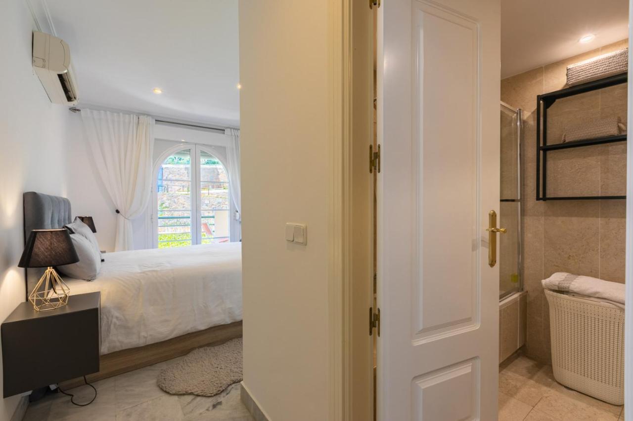 Apartamento Great Views, Large Terrace & Walking Distance *