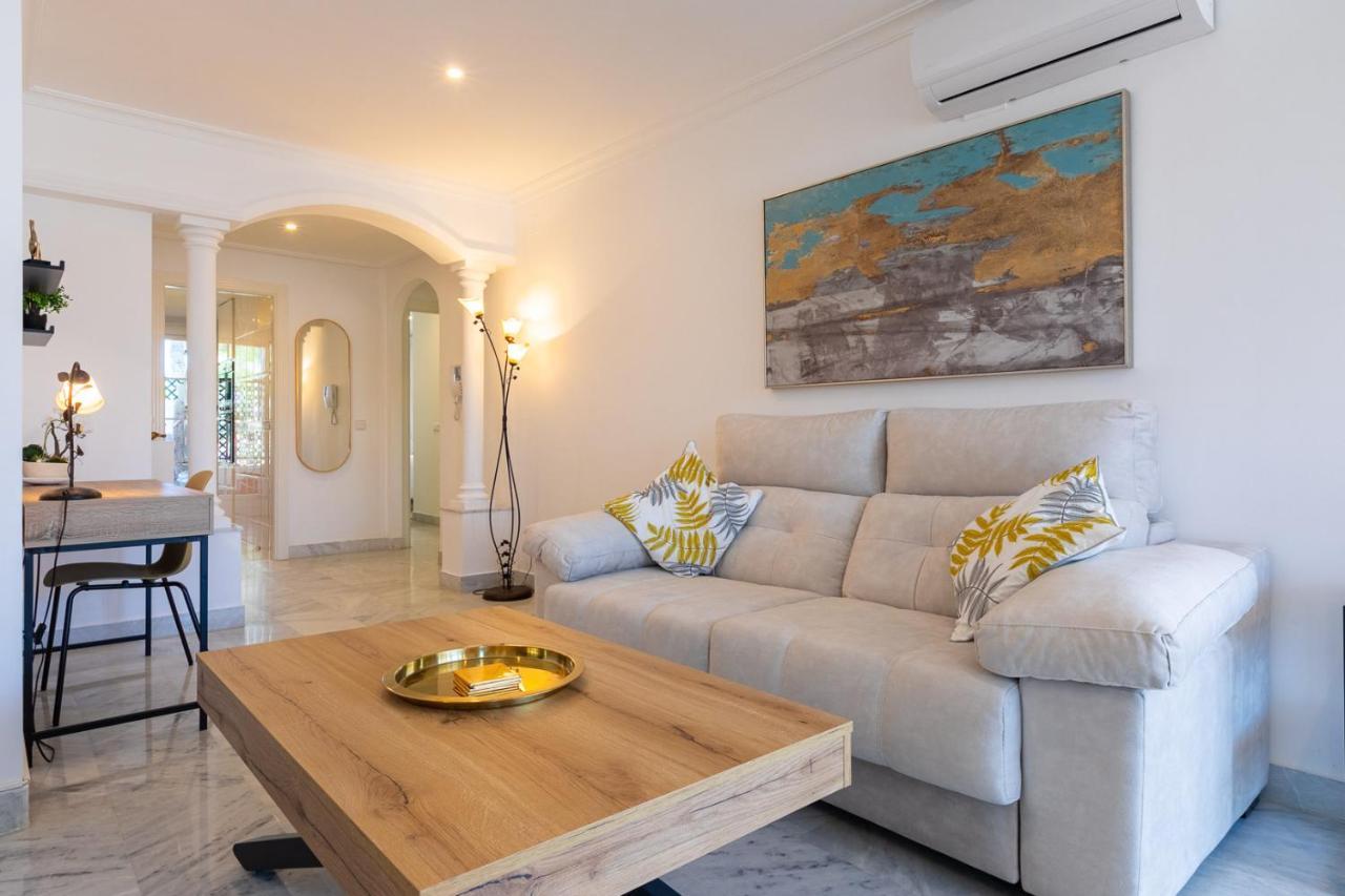 Apartamento Great Views, Large Terrace & Walking Distance Marbella