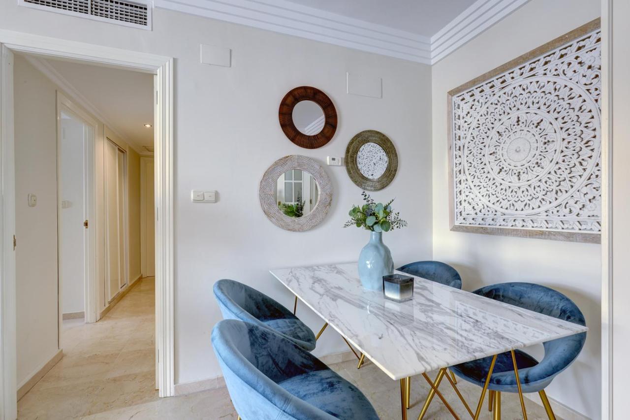 Apartment Lujo En Banana Primera Linea De Playa Marbella