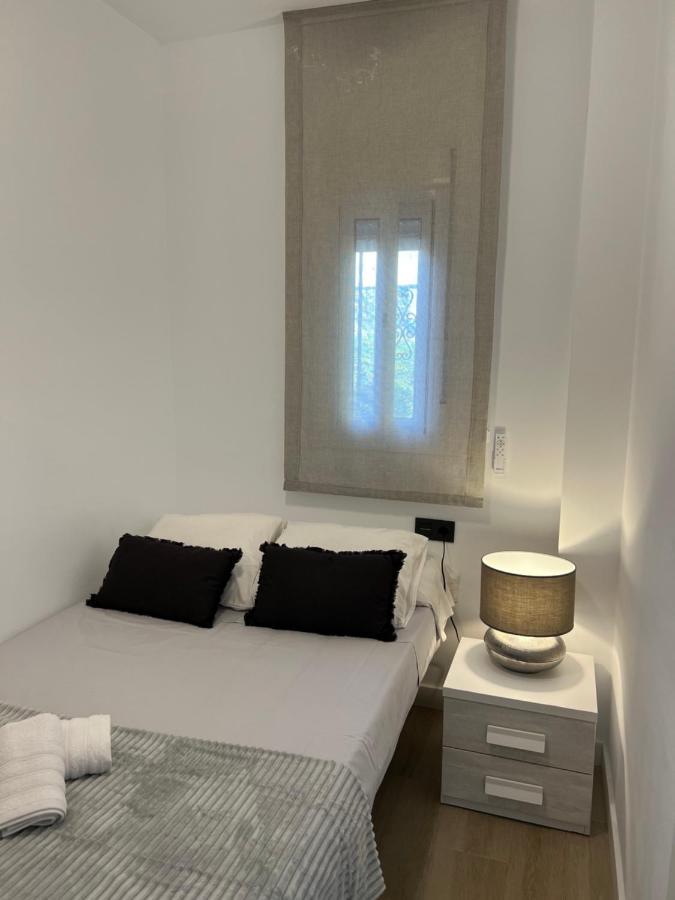 Puerto Banus Picasso * Marbella