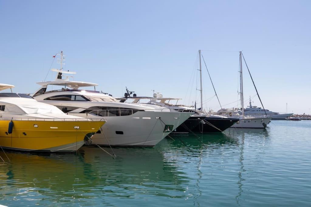 Puerto Banus Luxurious In The Heart Of The Port Marbella