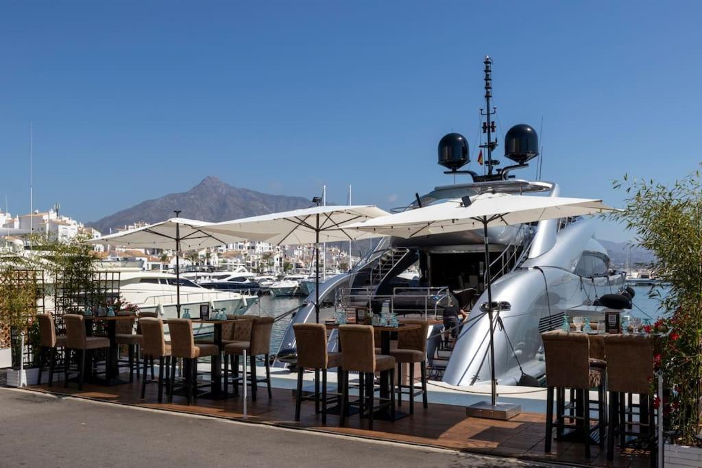 Puerto Banus Luxurious In The Heart Of The Port *