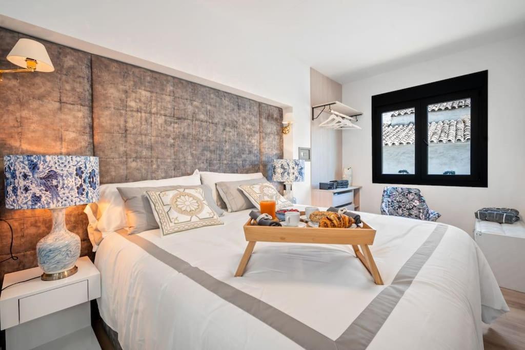 Puerto Banus Luxurious In The Heart Of The Port Apartment *