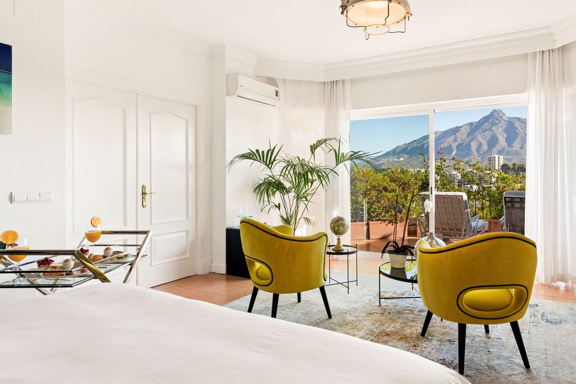 Guest house Molo 44 Puerto Banus 4*