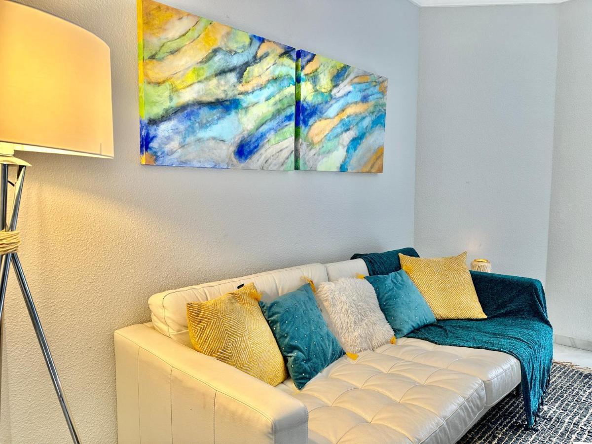 Center - Eaw Homes Apartment