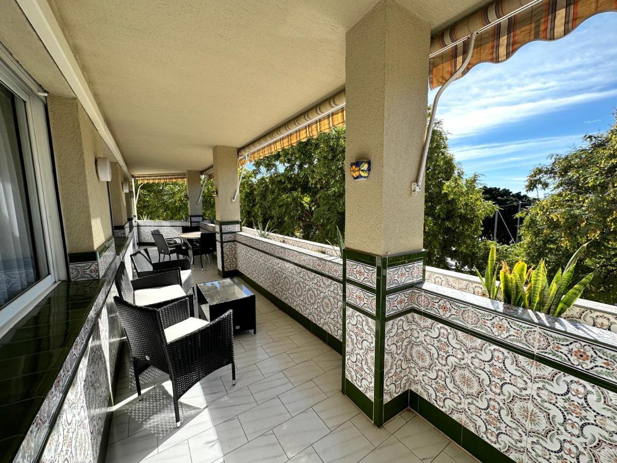 Center - Eaw Homes Apartment