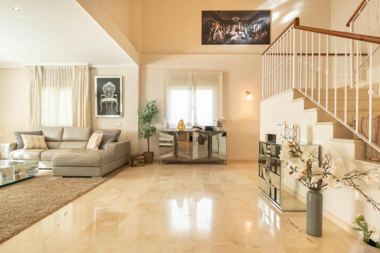 Villa Villa New Zacaluca Pool Sauna & Gym - Happy Rentals Marbella