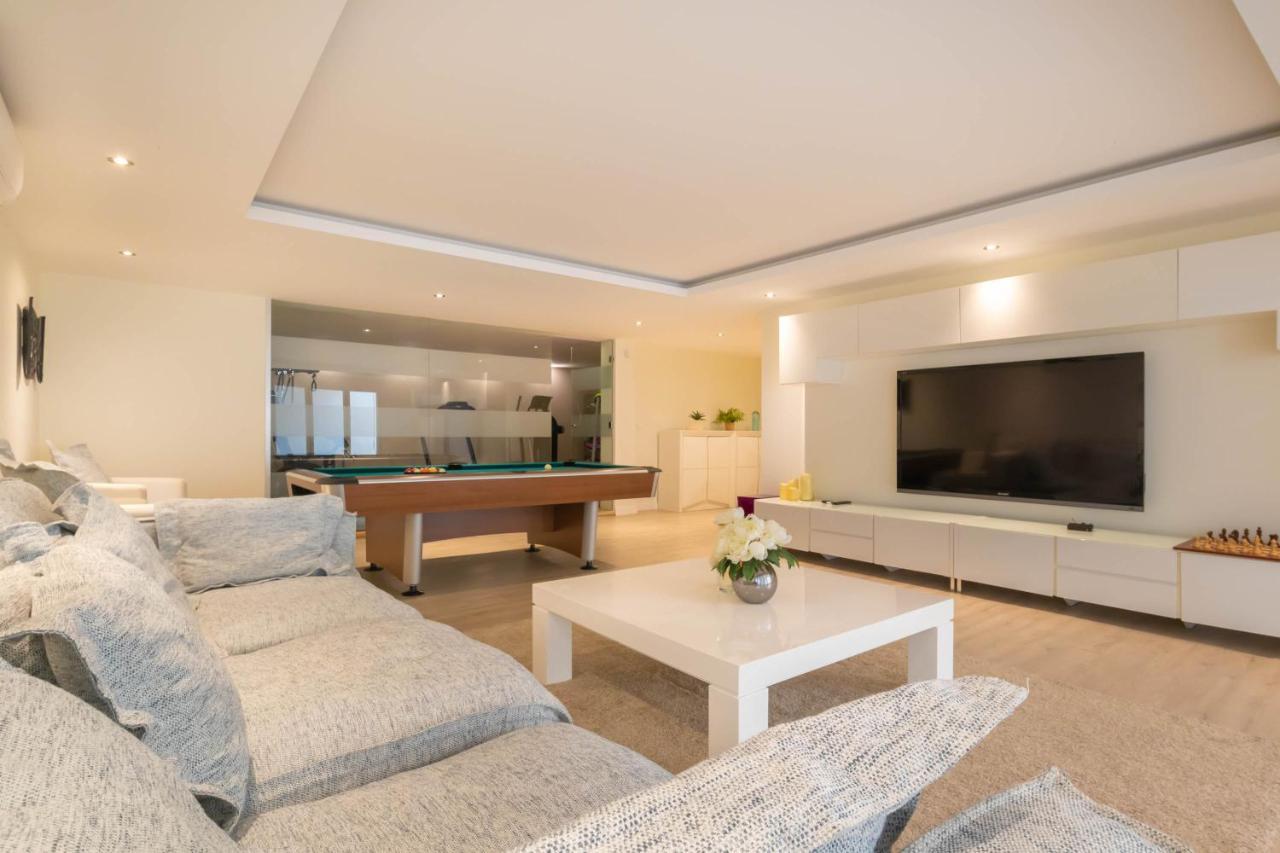 Villa New Zacaluca Pool Sauna & Gym - Happy Rentals *