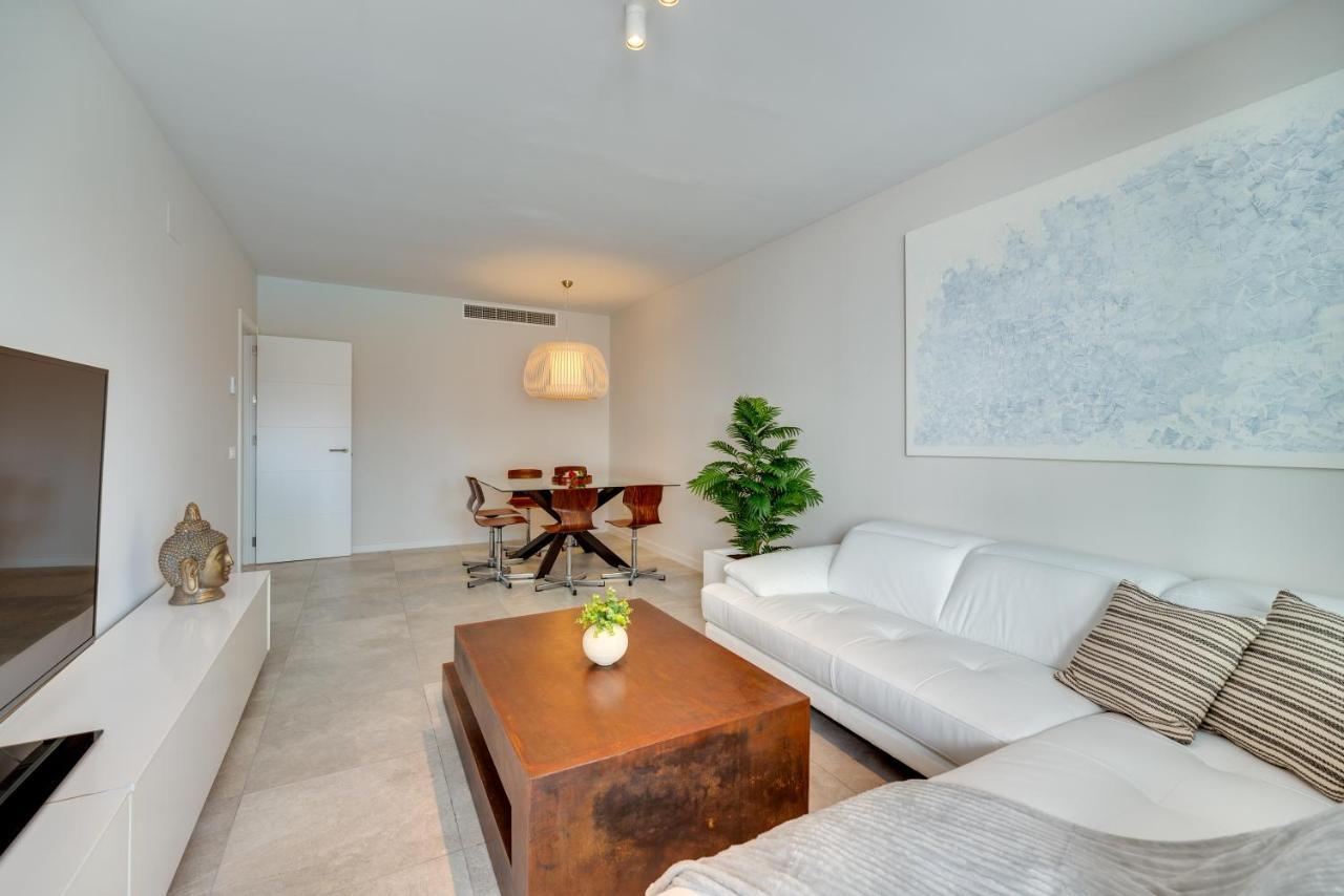 Vacation I Via Celere, Huge Terrace, Brand New Complex, Close To The Beach, Center