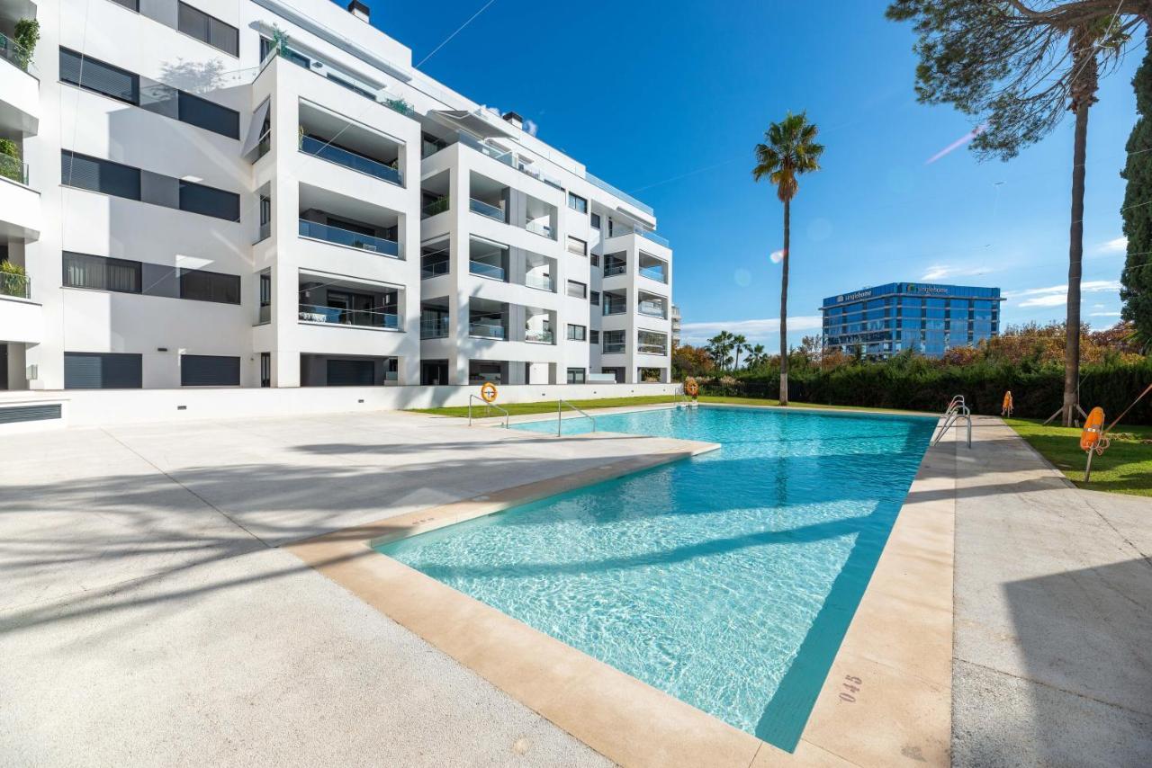 Vacation I Via Celere, Huge Terrace, Brand New Complex, Close To The Beach, Center Appartement Marbella