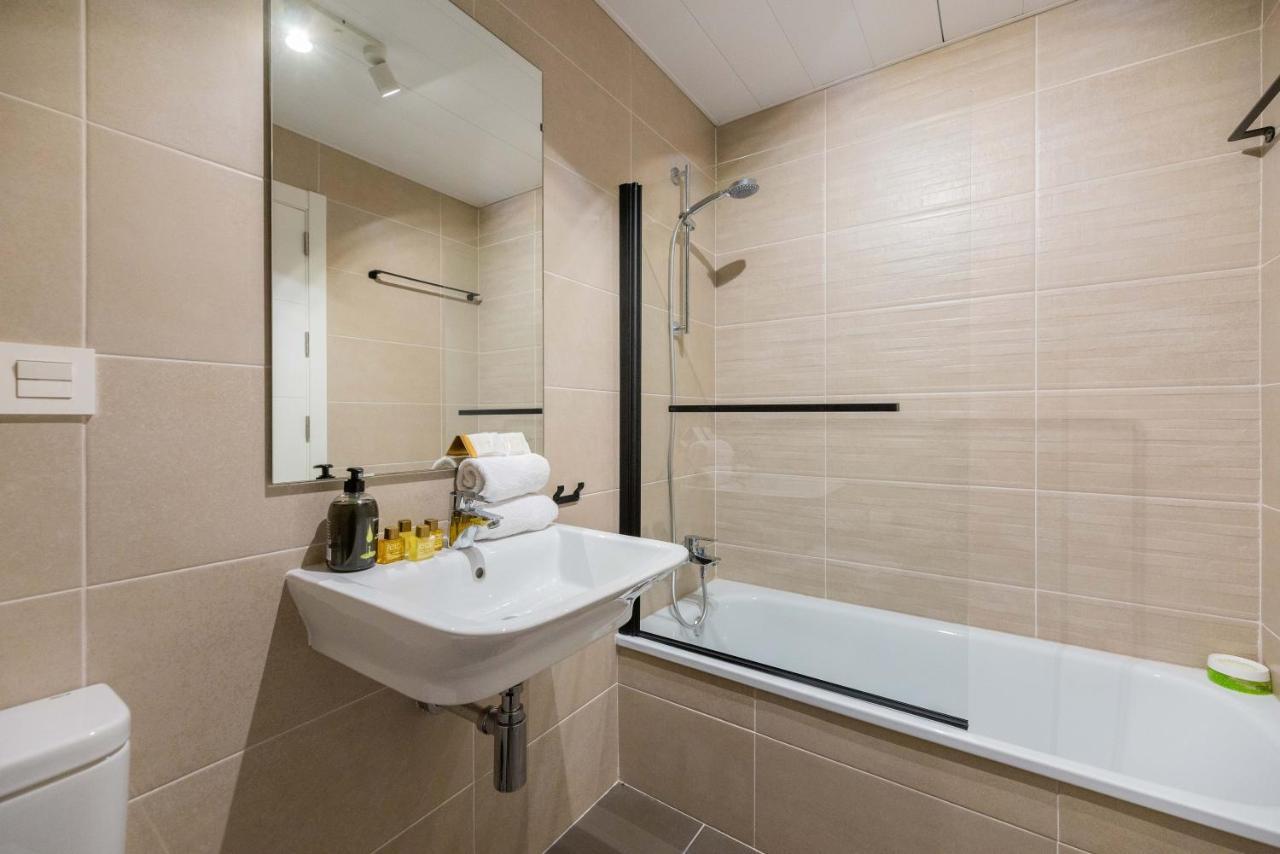 Vacation Marbella: Beachside Retreat With Spacious Terrace * Marbella