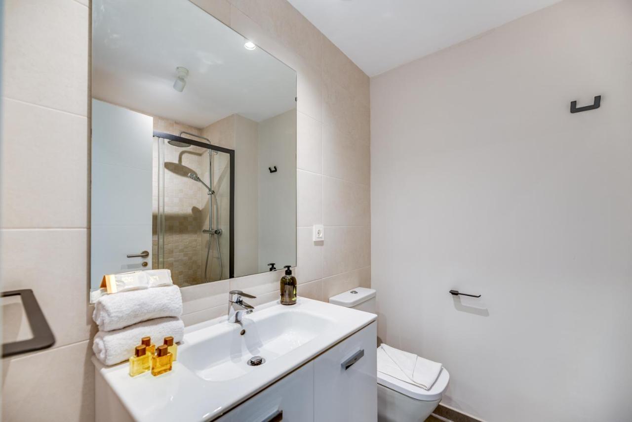 Appartement Vacation I Via Celere, Huge Terrace, Brand New Complex, Close To The Beach, Center Marbella
