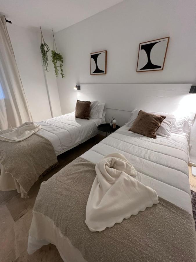 Impeccable Large With Immense Terrace And Private Garden Overlooking The Mountain, Featuring 2 Bedrooms And Sleeping Up To 4 Guests Located 100 Meters From Plaza Maestranza Apartment Marbella